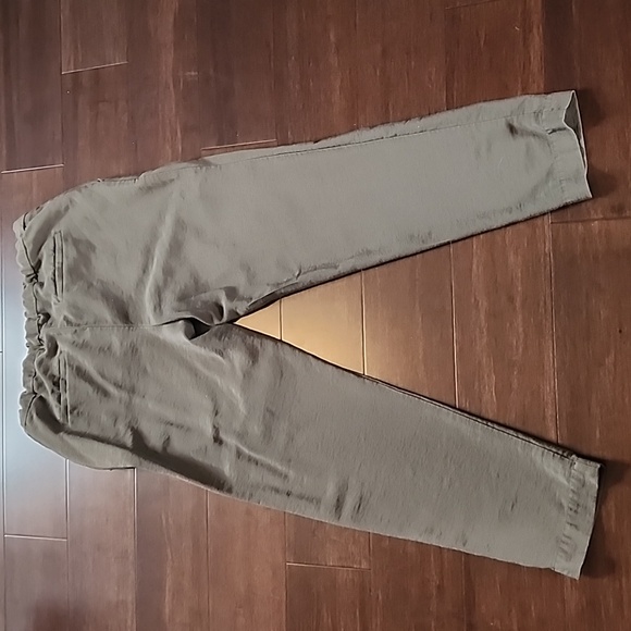 Loft Womens Army Green Pants With Gold Accents Size Small S - Picture 6 of 7